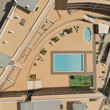 2 Bedroom In A Private Condominium With Swimming Pool - Free Wifi Апартаменти
