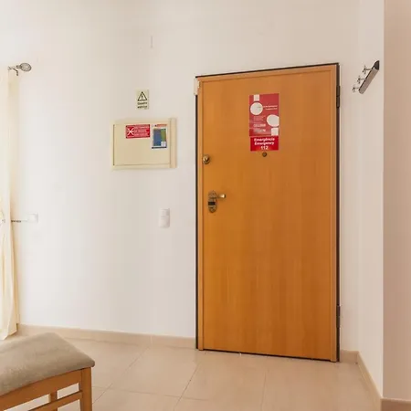 2 Bedroom In A Private Condominium With Swimming Pool - Free Wifi 公寓 *